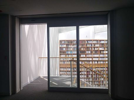 松下沐鸣2感应门