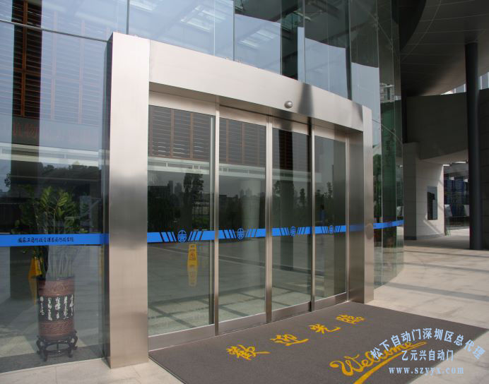 高档不锈钢玻璃沐鸣2让-弧形样式