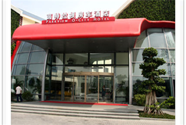 深圳东部华侨城弧形感应门工程