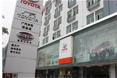 汽车展厅沐鸣2感应门工程